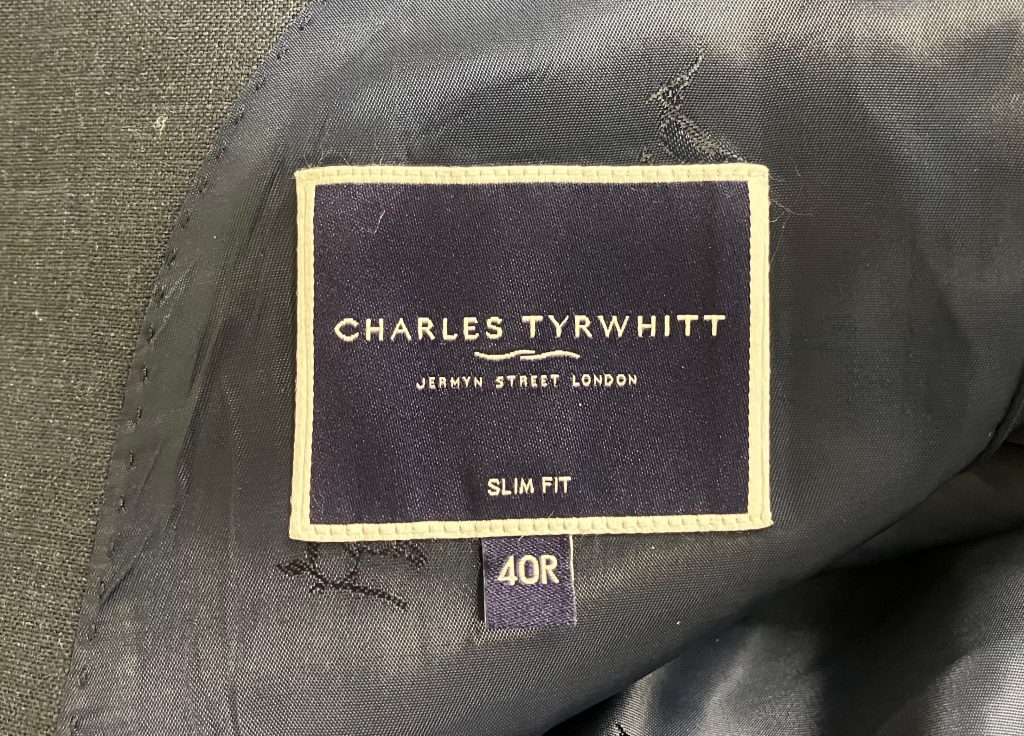 Charles Tyrwhitt – Suit